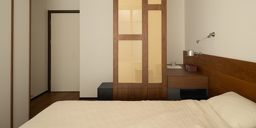 格調(diào)松蕉128㎡中古風(fēng)格三居室裝修案例